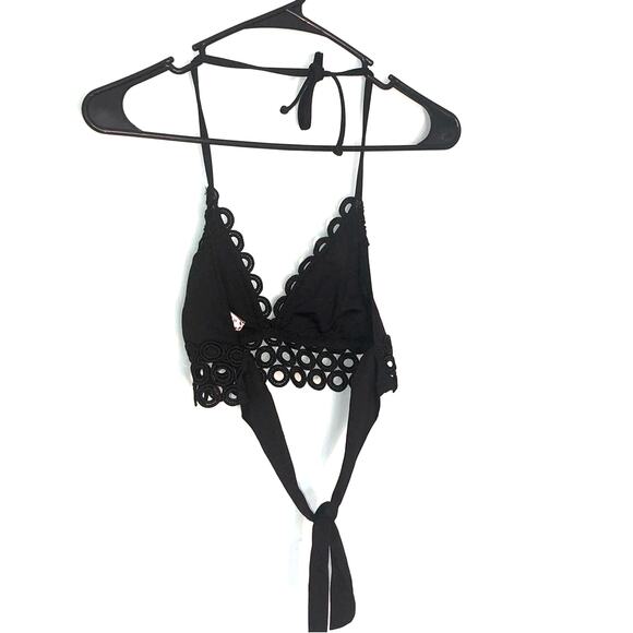 $189 Becca By Rebecca Virtue Siren Halter Circle Lace Bikini top sz Med - Picture 4 of 5